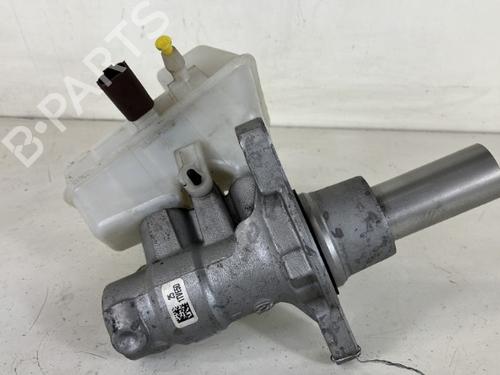 Used Brake master cylinder Brake master cylinder PEUGEOT 308 II (LB_, LP_, LW_, LH_, L3_) 1.5 BlueHDI 100 (102 hp) 20938728 20938728