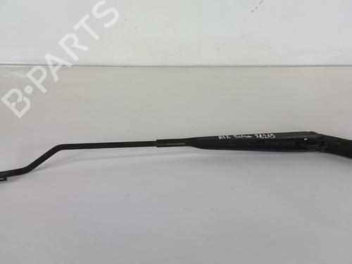 Used Front windshield wiper arm NISSAN MICRA III (K12) 1.5 dCi (82 hp) 20965254