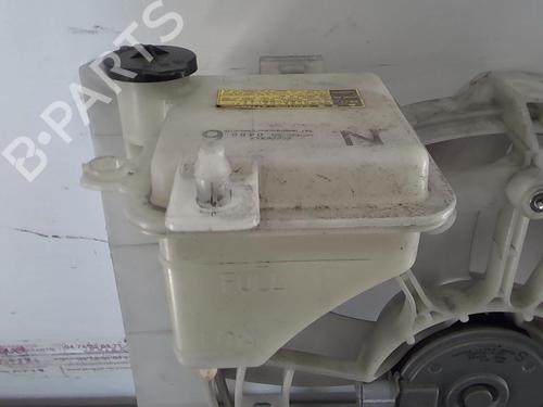 Koelventilatormotor TOYOTA YARIS (_P9_) 1.3 VVT-i (SCP90_, SCP90R) | BP20940036M35 