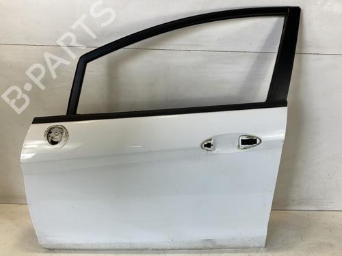 Used Left front door FORD FIESTA VI (CB1, CCN) 1.4 TDCi (70 hp) 22029502