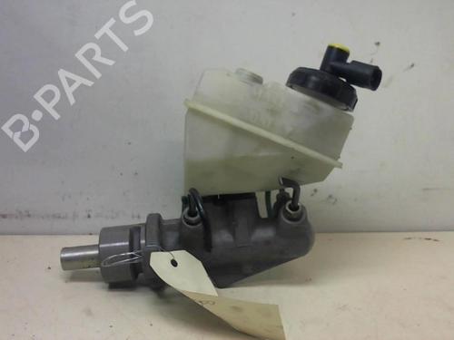 Used Brake master cylinder RENAULT KANGOO Express (FC0/1_) 1.2 (FC01, FC0A, FC0F) (58 hp) 20967611