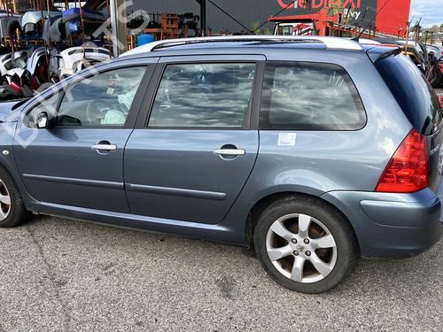Door moulding trim PEUGEOT 307 Break (3E) 1.6 16V | BP20950533C150 