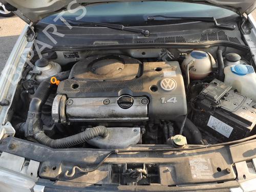 Right headlight VW POLO III (6N1) 60 1.4 | BP20963322C29 
