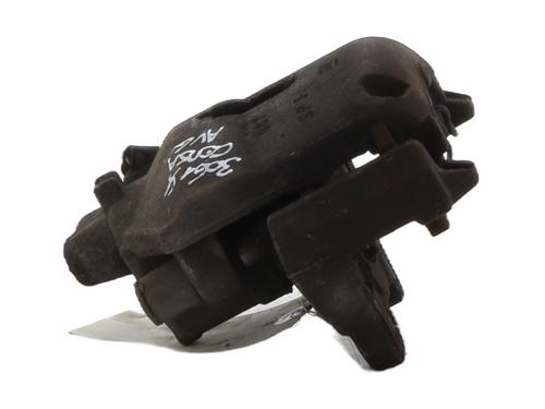 Used Left front brake caliper Left front brake caliper OPEL CORSA E (X15) 1.4 (08, 68) (90 hp) 26435030 26435030