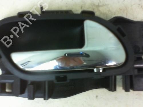 Front right interior door handle PEUGEOT 5008 (0U_, 0E_) 2.0 HDi 150 / BlueHDi 150 | BP20958587I14