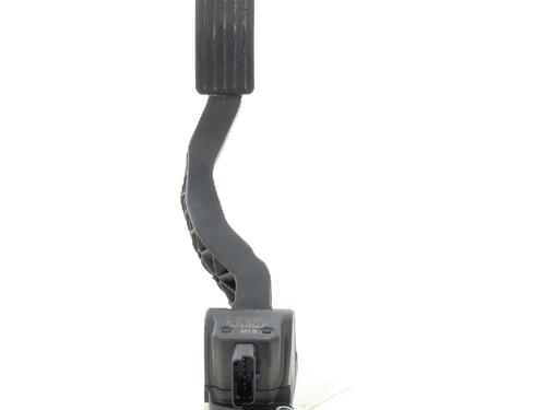 Used Pedal PEUGEOT 206+ (2L_, 2M_) 1.4 i (73 hp) 30762254