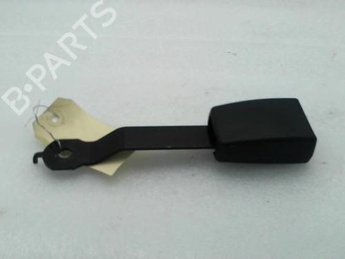 Used Seat buckle RENAULT CLIO III (BR0/1, CR0/1) 1.5 dCi (C/BR0G, C/BR1G) (68 hp) 20953373