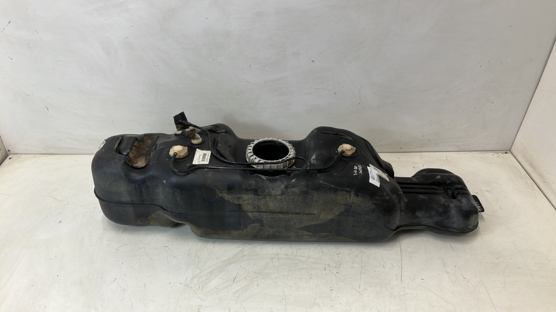 Fuel tank FORD RANGER (TKE) 2.2 TDCi 4x4 27583937 | B-Parts