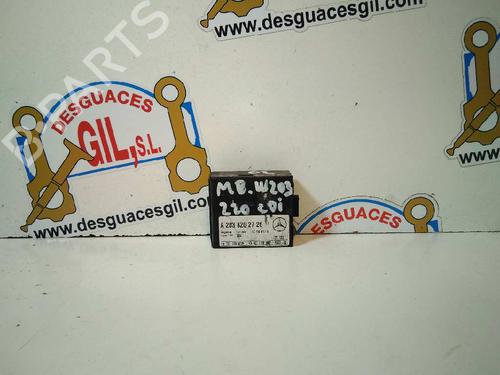 Used Ignition barrel Ignition barrel MERCEDES-BENZ C-CLASS (W203) C 200 CDI (203.004) (116 hp) 34135467 34135467