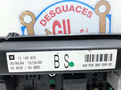 Fuse box OPEL ASTRA H (A04) 1.7 CDTI (L48) | BP20730518E1 