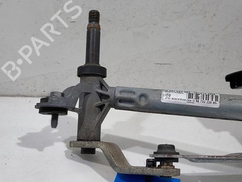 Front wiper motor PEUGEOT 208 I (CA_, CC_) 1.2 VTI 82 | BP21539162M29 