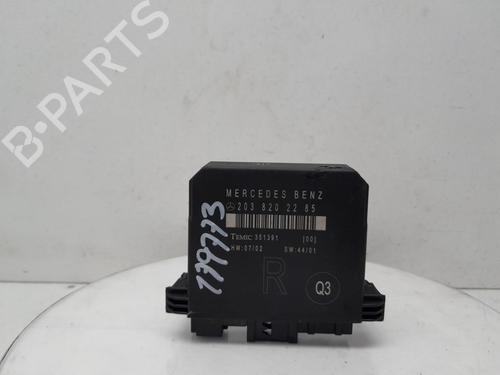 Dør styreenhed MERCEDES-BENZ C-CLASS (W203) C 270 CDI (203.016) (170 hp) 24155554