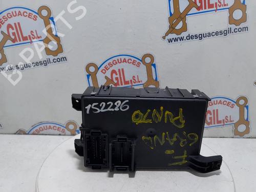 Fuse box FIAT GRANDE PUNTO (199_)  | BP20761167E1 