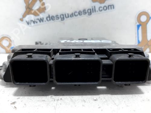 Engine control unit (ECU) RENAULT SCÉNIC II (JM0/1_)  | BP20754019M57 