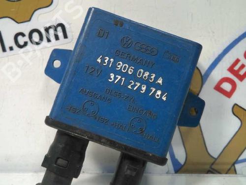 Used Electronic module Electronic module AUDI 80 B4 Avant (8C5) 1.9 TDI (90 hp) 34239289 34239289
