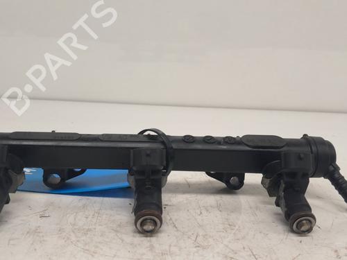 Used Injection rail Injection rail VW POLO VI (AW1, BZ1, AE1) [2017-2026] 36502689 36502689