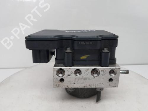 Used ABS pump RENAULT CLIO IV (BH_) [2012-2021]  27597555
