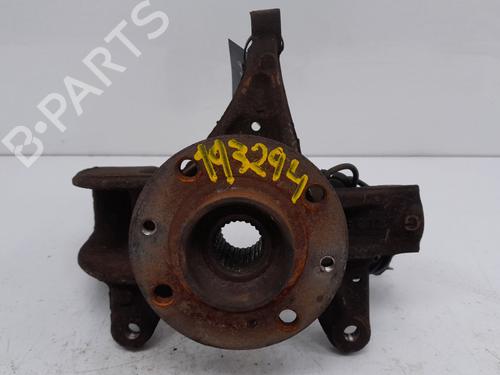 Used Left front steering knuckle RENAULT SCÉNIC II (JM0/1_) [2003-2010]  29010656