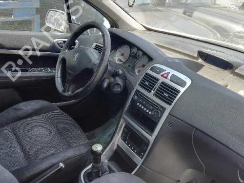 Fuse box PEUGEOT 307 Break (3E) 1.6 HDi 110 | BP20781457E1 