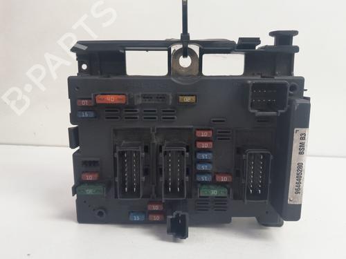 Used Fuse box Fuse box PEUGEOT 307 (3A/C) 2.0 HDi 90 (90 hp) 34134337 34134337