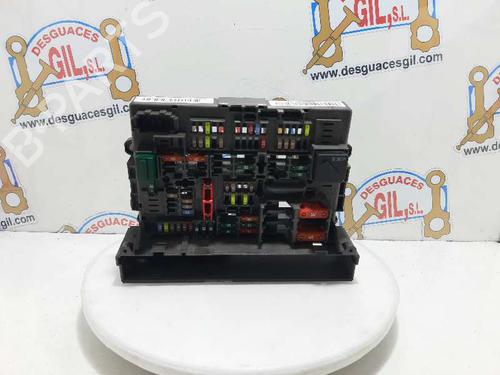 Used Fuse box BMW 3 (E90) 320 d (184 hp) 20731639
