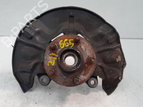 Mangueta delantera izquierda Mangueta delantera izquierda TOYOTA AVENSIS Saloon (_T25_) 2.0 D-4D (CDT250_, CDT250R) (116 hp) 37248187 37248187