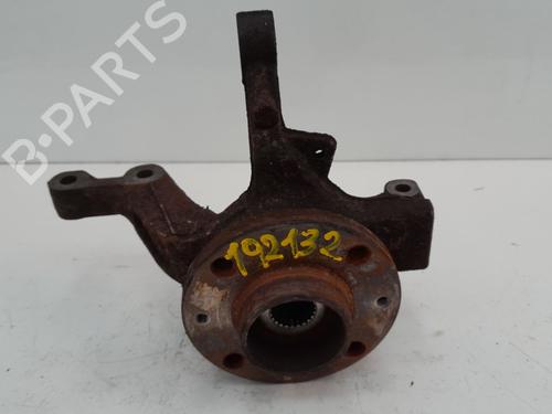 Used Left front steering knuckle RENAULT CLIO III (BR0/1, CR0/1) [2005-2014]  29066763