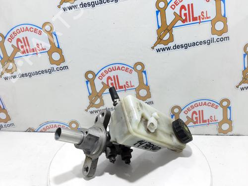 Used Brake master cylinder RENAULT KANGOO / GRAND KANGOO II (KW0/1_) 1.5 dCi 70 (KW0V, KW0A) (68 hp) 20758431