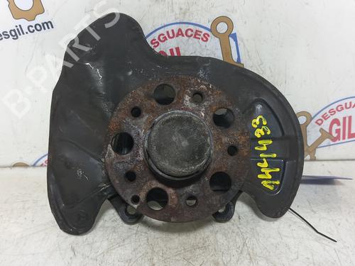Used Left front steering knuckle MERCEDES-BENZ C-CLASS (W203) C 270 CDI (203.016) (170 hp) 20756353