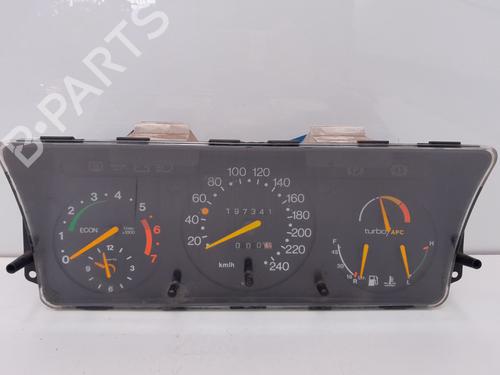Used Instrument cluster SAAB 900 I (AC4, AM4) [1979-1993]  29300561