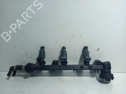 Einspritzleiste für Einspritzleiste SMART FORTWO Coupe (450) 0.7 (450.352, 450.332) (61 hp) 36649525 36649525