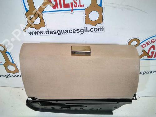 Used Glove box MERCEDES-BENZ B-CLASS Sports Tourer (W245) B 180 CDI (245.207) (109 hp) 20814166
