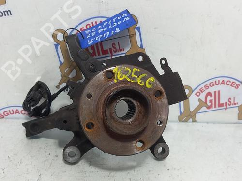 Used Left front steering knuckle RENAULT CAPTUR I (J5_, H5_) [2013-2025]  20768343