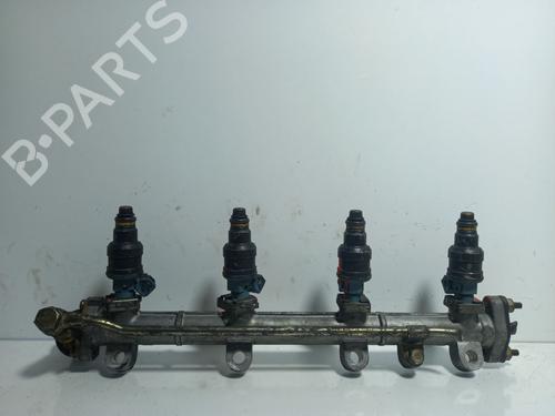 Used Injection rail HYUNDAI ACCENT I (X-3) 1.5 i 12V (88 hp) 25471821