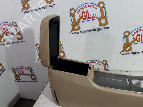 Armrest / Center console SUBARU TRIBECA (B9) 3.0 (WXE) | BP20765610I20 