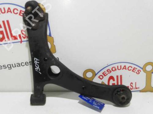 Used Right front suspension arm TOYOTA COROLLA Verso (ZER_, ZZE12_, R1_) 2.0 D-4D (CUR10_, CUR10R) (116 hp) 20776405