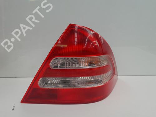 Used Right taillight Right taillight MERCEDES-BENZ C-CLASS (W203) C 180 (203.035) (129 hp) 36753691 36753691