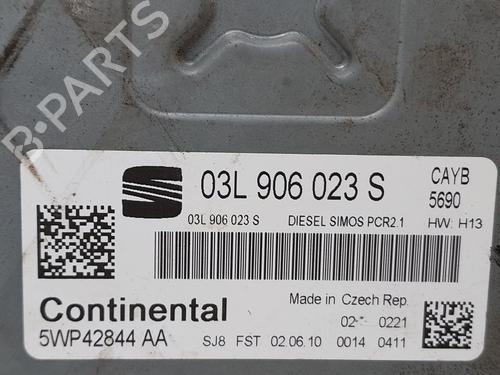 Engine control unit (ECU) SEAT IBIZA IV SC (6J1, 6P5)  | BP24507262M57 