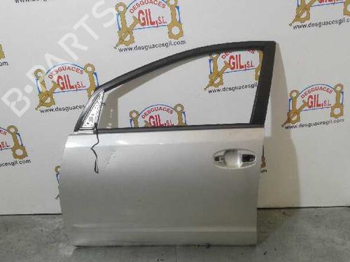Used Left front door TOYOTA PRIUS Liftback (_W2_) 1.5 Hybrid (NHW20_, NHW20R) (112 hp) 20799319