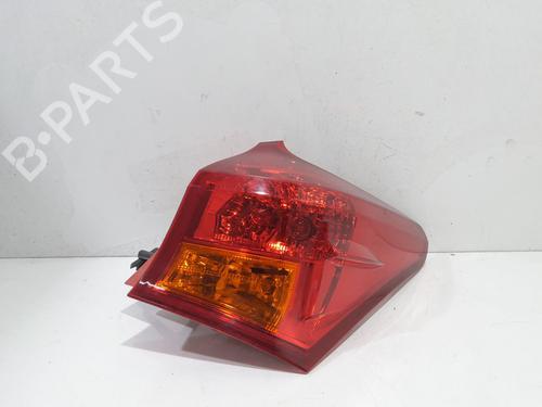 Used Right taillight TOYOTA AURIS (_E18_) 1.4 D-4D (NDE180_, NDE180R) (90 hp) 21389688