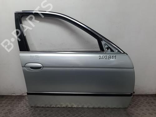 Used Right front door Right front door BMW 5 (E39) 523 i (170 hp) 34132458 34132458