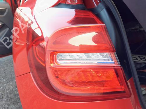 Farolim esquerdo MERCEDES-BENZ GLA-CLASS (X156) GLA 200 CDI / d (156.908) (136 hp) 30625682