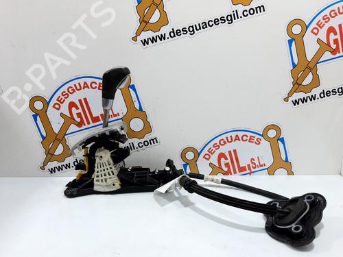 Used Gear lever RENAULT MEGANE III Hatchback (BZ0/1_, B3_) 1.5 dCi (BZ09, BZ0D, BZ1W, BZ29, BZ14) (110 hp) 20740382