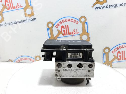 Used ABS pump RENAULT CLIO III (BR0/1, CR0/1) 1.5 dCi (C/BR0G, C/BR1G) (68 hp) 20748232