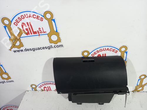 Used Glove box MERCEDES-BENZ A-CLASS (W169) A 160 CDI (169.006, 169.306) (82 hp) 20739687