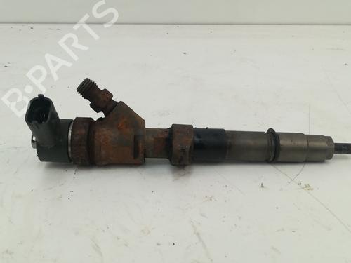 Used Injector Injector RENAULT MASTER II Van (FD) 2.5 dCi (FD01, FD02, FD21, FD22, FD31, FD32, FD3Y, FD71,... (120 hp) 35965532 35965532