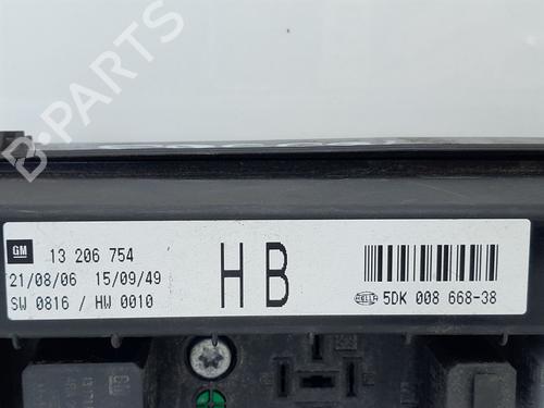 Fuse box OPEL ASTRA H GTC (A04)  | BP27363081E1 