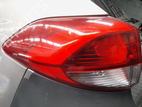 Used Left taillight HYUNDAI TUCSON (TL, TLE) 1.6 GDi (132 hp) 31631097