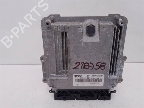 engine-control-unit-ecu-dacia-sandero-2008-39190295 main image