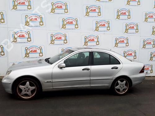 Engine control unit (ECU) MERCEDES-BENZ C-CLASS (W203) C 220 CDI (203.006) | BP20762858M57 